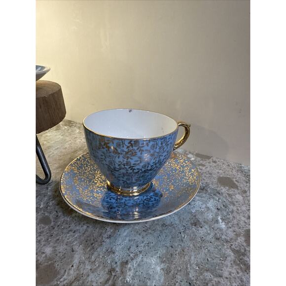 George Jones & Sons JON158 England Tea Cup/Saucer Gold Floral Lace Footed RARE 2 - Picture 4 of 15